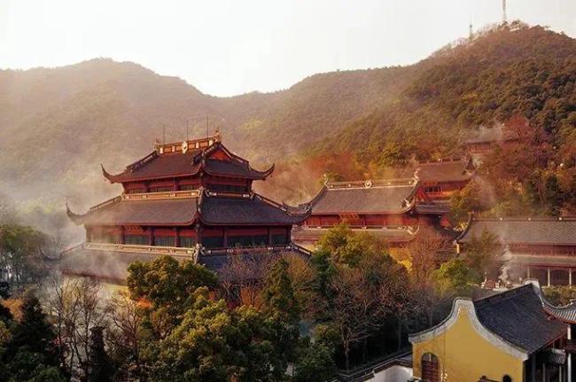 Lingyin Temple area in Hangzhou